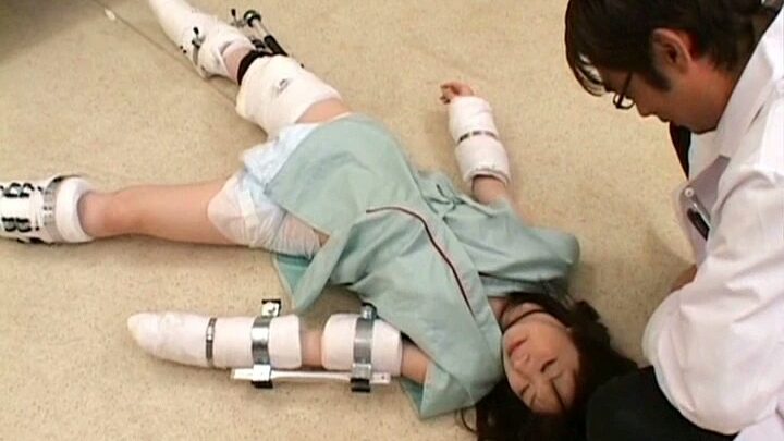 Screenshot 5 from SDMS-809 Asuka Mimi: A Shocking Hostess. The Girl’s Mind Breaks Under Horror, Humiliation, and Oppression. Shinbo Eiji’s Fetish and Other Torture, Imprisonment, and Restraint
