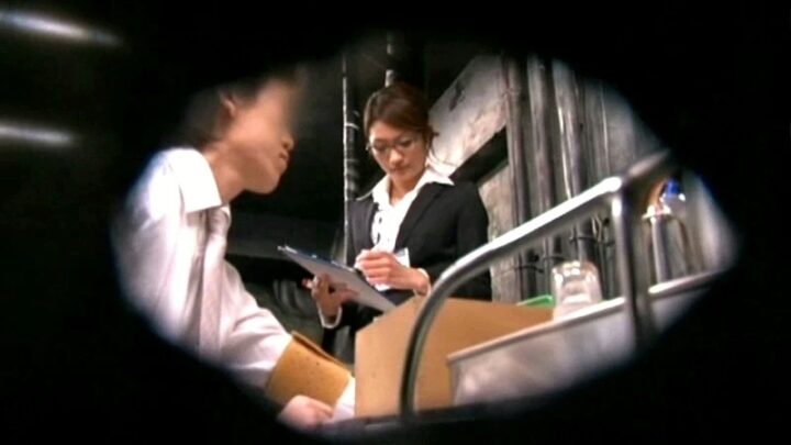 Screenshot 14 aus SDMT-414 Öffentliche Ejakulation Bürodame SUPER STAR Gebunden Irama Nakadashi SM Fujimoto Riina