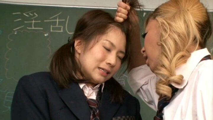 Screenshot 17 from SDMT-461 Nonaka Anri : Classe d'initiation au gangbang - Anri et d'autres étudiantes victimes de viol