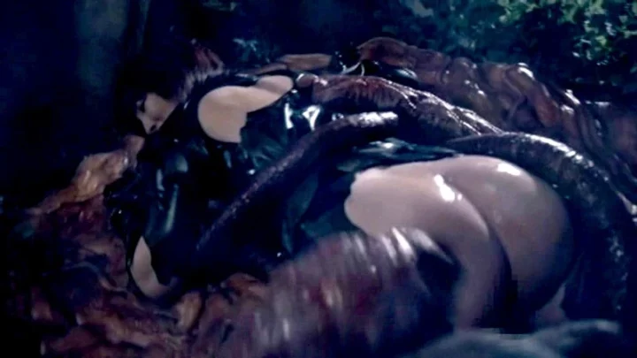 Screenshot 13 from SDMT-722 터치 아크메 11 린나 린나 • 사토 하루카 이라마 cum 본드 미드-씬 텐타클스 힐러리