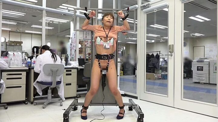 Screenshot 5 from SDMU-616 SOD 제작: 100,000번 전기 충격을 계속 맞으면 어떻게 될까요? 120분 페티시 스페셜
