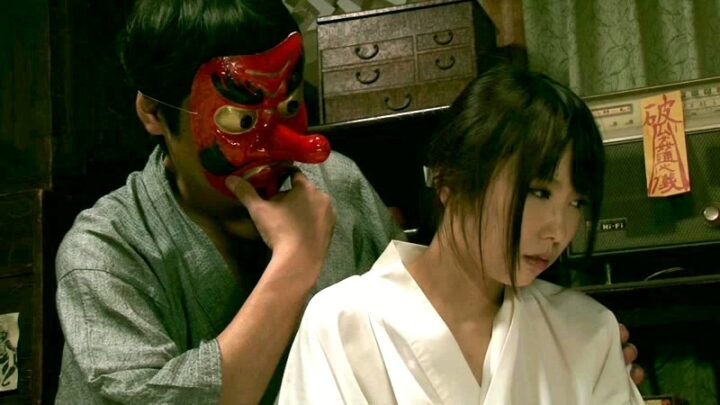 Screenshot 10 from TIN-016 有村千佳、山吹瞳：在被迫參加傳統成年禮後，被父親下藥強暴，東京少女 + 服裝