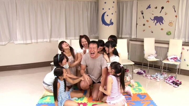 Screenshot 6 from VANDR-083 Please Imagine, You Are a Teacher at a Mini Idol Training School… Lolita Squirting Orgy Piping Tides