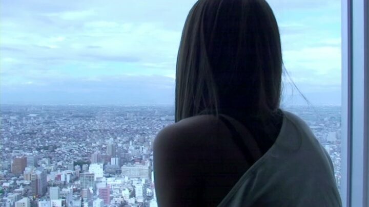 Screenshot 18 aus MRL-003 Yumeno Rena: Babel Debütproduktion in üppigem Milf-Hijab