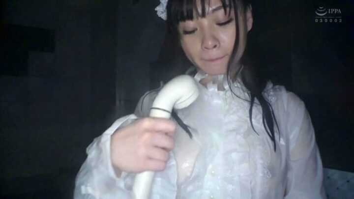 Screenshot 4 aus BLD-003 Kanon Urara: Reine Schul-Lolita und Sex - Cowgirl, Loli-Serie, Reitposition, Traumticket