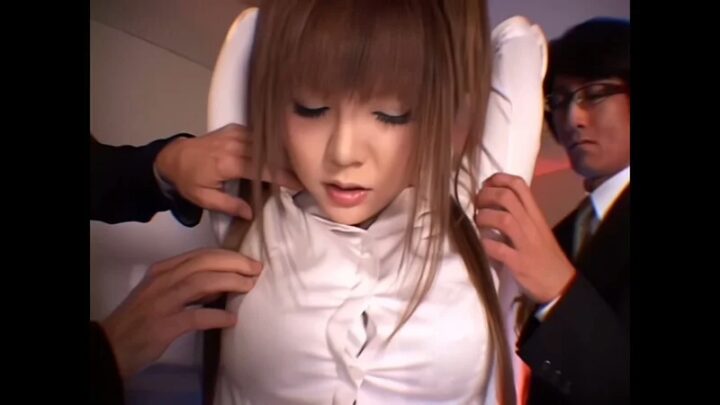 Screenshot 18 aus DOKS-080 Hoshi Yuunos elektrisierendes Teasing und Orgasmus: Büro K's