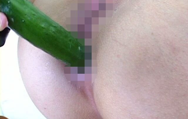 Screenshot 14 from DYNS-004 矢女的肛門冒險：真木小枝、古崎花、香水美春、若井琴美