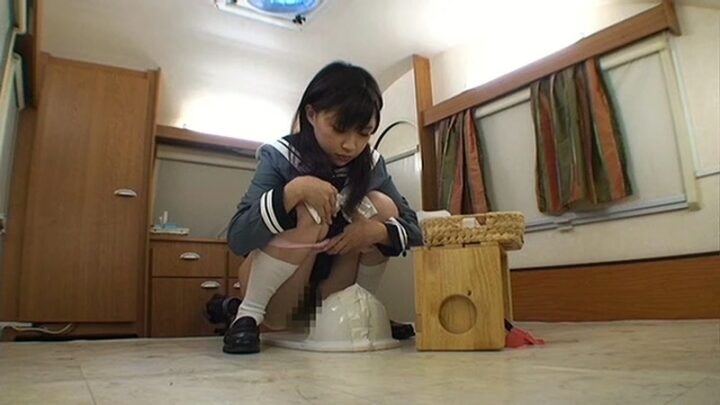 Screenshot 5 from GCD-220 Japanese Extreme Fetish Best 100: Upper Class, 3 Hours, 52 People, Fetish, Cumshot, Humiliation, Compilation