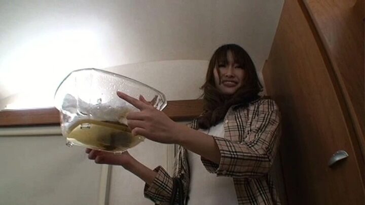 Screenshot 3 from GCD-220 Japanese Extreme Fetish Best 100: Upper Class, 3 Hours, 52 People, Fetish, Cumshot, Humiliation, Compilation