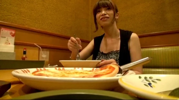 Screenshot 21 from GCD-723 Perfect Touch: 4 Days of Secret Intimacy, 5 Scenes of Scat, Yuria Seto in Lady’s Club