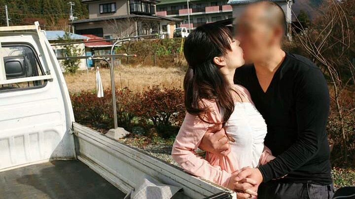 Screenshot 7 from YAG-024 Ono Maria Yagai Honyaku 11: Humiliation and Training, Wife and Older Woman Aunt Ko