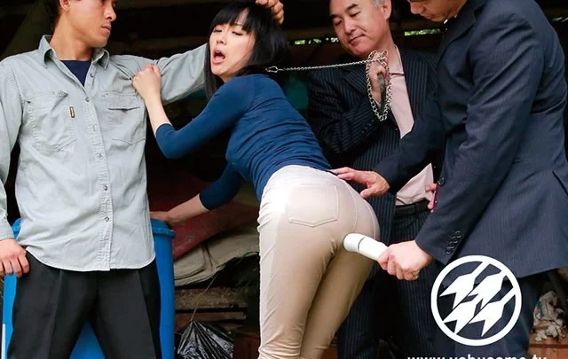 Screenshot 16 aus YAG-110 Gefallene reiche Hausfrau Nachbarin Party: Amamiya Maki - Rainomi Mahito, Enthüllung, Reitposition Folter, Gangbang, Cowgirl, Acme Outdoor Enthüllung Büro-Dame