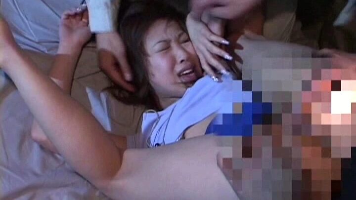 Screenshot 3 from KTDV-305 Mania Senka: Perverted Love Fan Club Shoots Outdoor Rape Footage Featuring 11 Victims, 110 Minutes – KT Factory