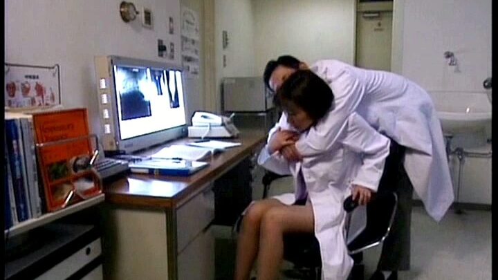 Screenshot 10 from CMA-008 Sélection de Constriction des Gros Seins Reina Minami, Kana Nakamori Gros Seins Nakamori Kana