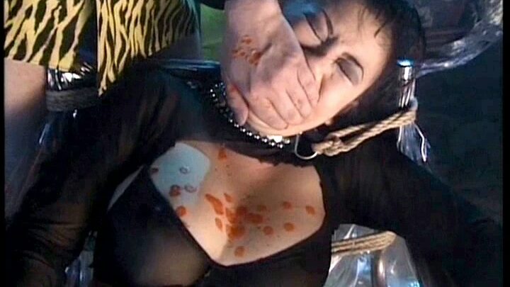 Screenshot 14 from CMA-008 Sélection de Constriction des Gros Seins Reina Minami, Kana Nakamori Gros Seins Nakamori Kana