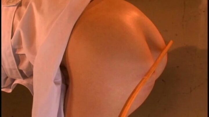Screenshot 6 from CMC-123: La Sculacciata - Aikawa Yui Bondage, Sculacciate, Schiaffi sul Sedere, Miko Keiji, Kono Marina, Sasaki Rena, Iiharaika