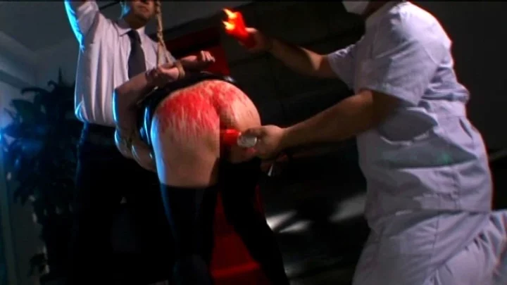 Screenshot 8 from CMN-058：有肮脏癖好的女人 - 丰满女店员的鼻腔灌肠折磨 105分钟，电影SM黑色电影 叶山诗织