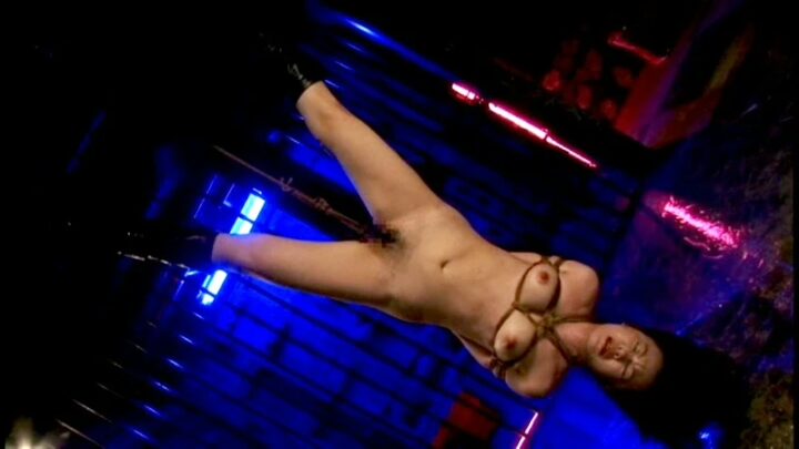 Screenshot 8 from CMN-123 Jikiru Daiza y Uniforme SM de Enema Oculto - Shirogane Shiori