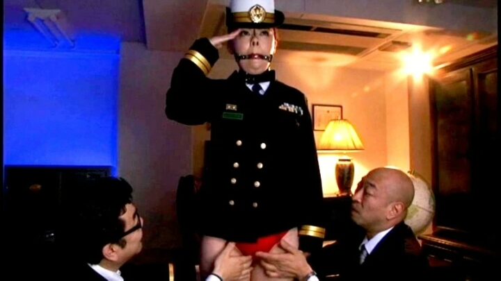 Screenshot 19 from CMN-123 Jikiru Daiza y Uniforme SM de Enema Oculto - Shirogane Shiori