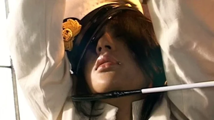 Screenshot 21 aus CMV-009 Weibliche Gefangene SM Raum: Folter von Asai Chihiro und Wakatsuki Akane mit Einlauf und lesbischen Szenen