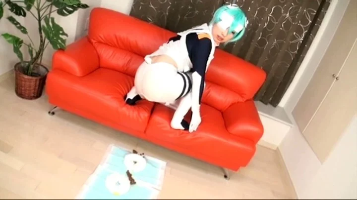 Screenshot 14 aus LIA-603 Unchimamire no Anikosu Girl: Cosplay, Spanking, Dominanz