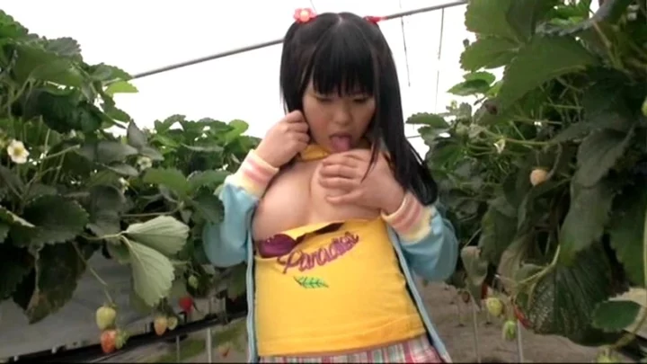 Screenshot 13 from PSI-240 노출 블룸: 아이시로 사야, 피티트 스튜디오 Z, 풍만한 야외 노출, 면도한 음부 섹스