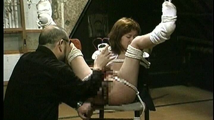 Screenshot 14 aus Bondage verlässt Schulmädchen: Abnormale sexuelle Folter durch Lehrer - Miura Rumi, Shibata Midori, Aoyama Kana