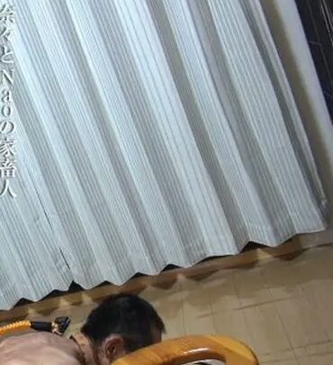 Screenshot 1 from DRP-14 Nako and Nao’s Home Confinement Complete Surveillance Diary #10 ‘Nao’s Spanking Everyday’ Day 10 Yapoo’s Market Doris