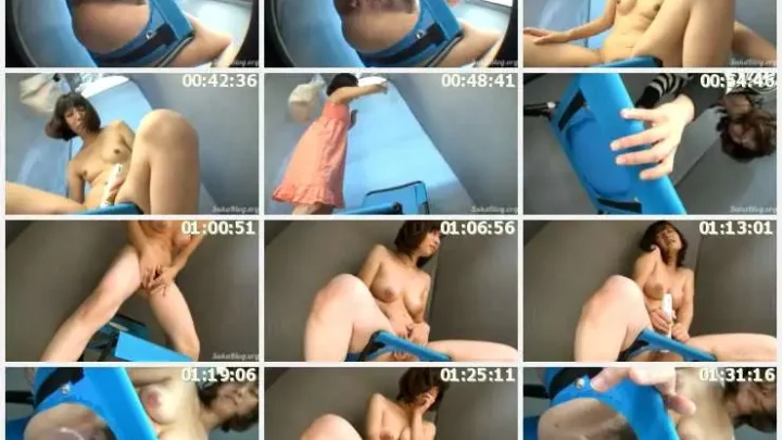 Screenshot 21 from ODV-338 냄새 나는・소리 나는 두더지 경고: 공중 화장실 배설물