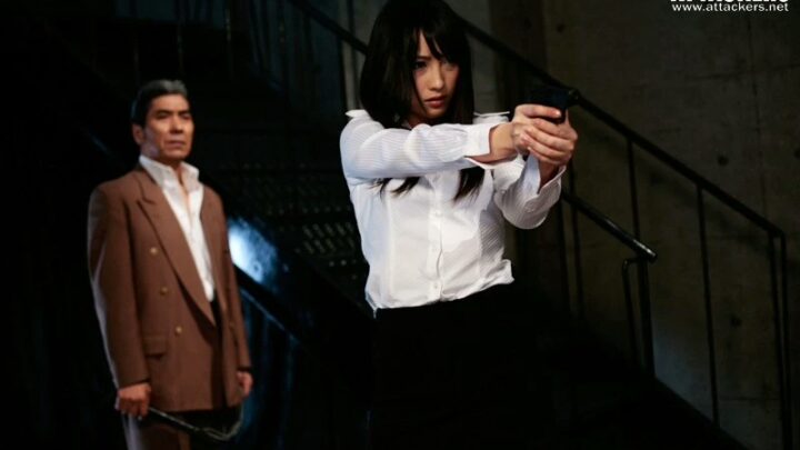 ATID-186 雫ペイン、西尾いずみ、加納花: 豊満な支配 - かなべ雫と他のマッド のスクリーンショット 12