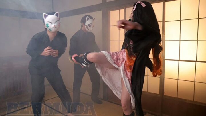 Screenshot 13 from BDA-121 Hatano Yui: Vergine Prostituta, Demone Lussurioso con un Occhio Sgranato, Rimozione dei Vestiti Bermuda 3P / Mousouzoku