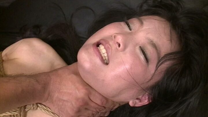 Screenshot 4 from CETD-210 宮崎佳美：妻子的SM日記 - 一位偏激妻子的鼻交癖與緊緊的臀部