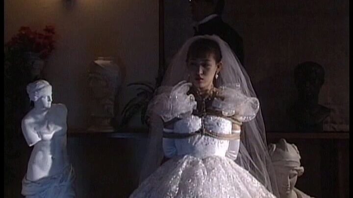 Screenshot 4 aus CMA-051 Ono Miharu's Hochzeitskleid-Transformation: Die Reinheit der Brautjungfer, Mizushima Chiaki, Cinemagic Memorial, Hayakawa Yumi, Enomoto Mizuki, Umehara Minaeko