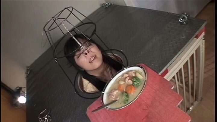 Screenshot 13 from CMN-165 叶野瞳，西条玲香，桐仁怜门 紧身衣恋物癖：成熟女性崩溃版 - 妻子，熟女，邻居 200分钟