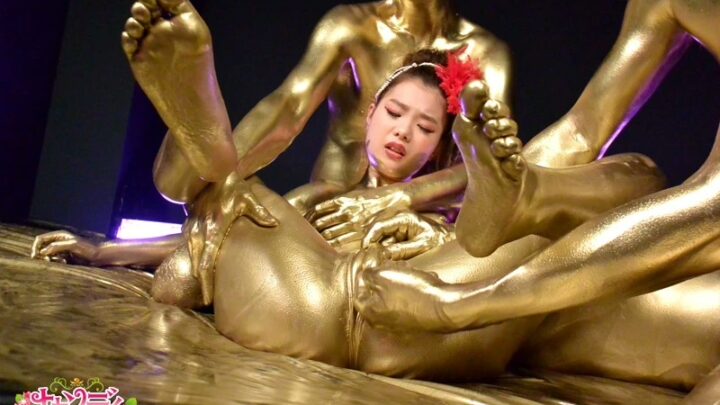 Screenshot 10 from CND-139 The Great Art of Pissing: Golden Shower Dancer Kichikawa Nao, Fetish Wet & Messy (Fetish)