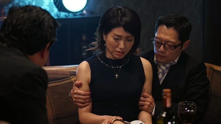 Screenshot 21 from DBER-069 Amano Tsubaki : La lutte désespérée d'une femme mariée, la belle-fille humiliée d'une famille riche, Shiji de 45 ans, BABE ORGA CINEMA Collants