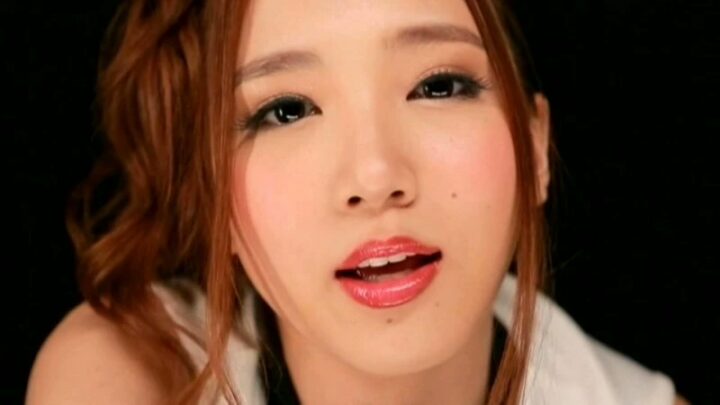 Screenshot 8 from DDB-242 Tomoda Ayaka: Tansei Housewife – Oyakosan Zaamen Dogma
