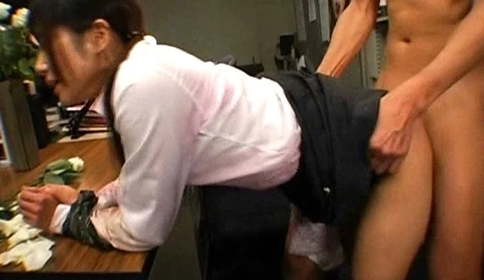 Screenshot 11 from DDT-229 つぼみの家：与一个施虐的老师和一个后门姐妹的束缚