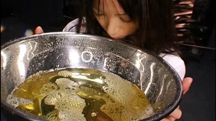 Screenshot 16 from DDT-278 강제 항문 처녀 엉덩이, 금기 여성 모모세 에미루 소변 마시기 - 유니폼 스캇 소녀 소변 마시는 연예인