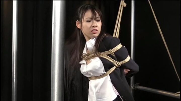 Screenshot 20 from DJUD-110 Mizuhara Sana : Institut de recherche sur l'interrogation féminine LE TROISIÈME JUDAS Épisode-10… Perceuse attachée Acme