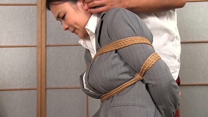 Screenshot 21 from DNIA-002 露田香奈：女教师的紧致愉悦，第二幕：美奈老师在紧致的天堂双洞陷阱中呻吟时的沉思