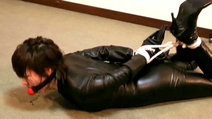 Screenshot 16 from DOMS-002 Rei Jou Shashinkan Ex: Uruusai Onna Miki Rape Torishimari