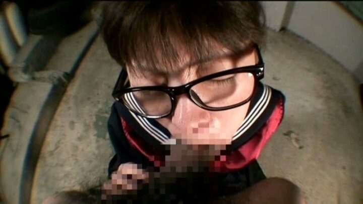 Screenshot 10 from EDGD-172 Endou Serina: Double Glasses, Double Bukkake! 2 Glasses Costume 120 Minutes Bukkake