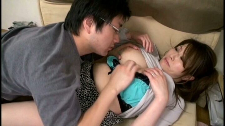 Screenshot 20 from EMBX-015 白鸟澄丽：被迫哭泣的丰满妻子！被在社交聚会上遇到的男人诱惑，LADY★BABA/艾曼纽尔 SM 胸部