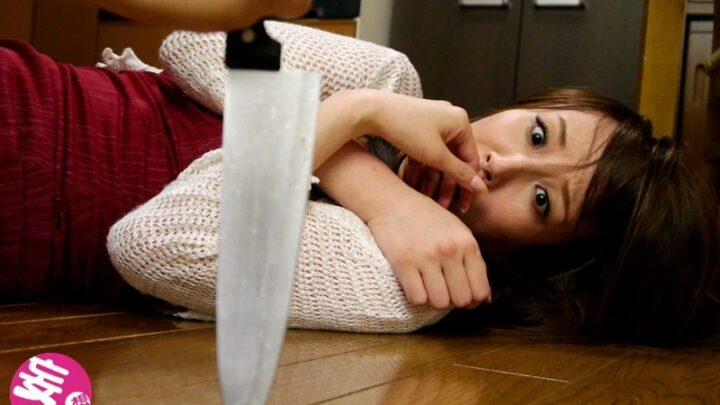Screenshot 8 aus EMBZ-101 Sawamura Reiko: Schöne Frau im endlosen Vergewaltigungsloch! Vor ihrem Ehemann und Sohn vergewaltigt und erniedrigt, ihr erfahrener Körper gründlich benutzt