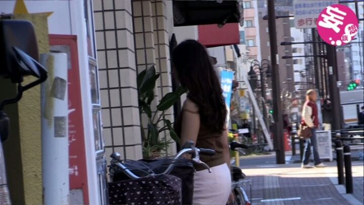 Screenshot 11 from EMBZ-130 Morishita Mio [Se recomienda discreción del espectador] Video de violación embarazada Grabación sin censura del crimen de violación de una esposa... Planificación de mujeres maduras / Emmanuel