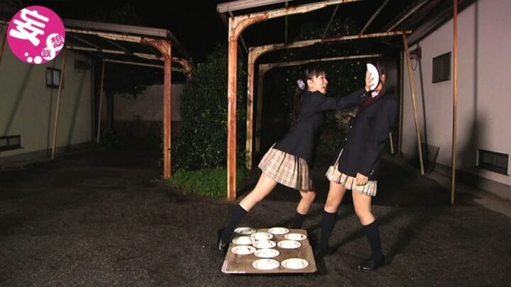 Screenshot 6 from EVIS-069 木村つな、水沢りの、松下美幸 拿铁战斗 ~ 女孩们的挠痒比赛、派对投掷和胸部摩擦 ~ 挠痒女同性恋SM