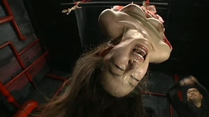 Screenshot 13 aus GTJ-032 Bondage Asian: Gold Tōhjiro Beste 3 - Die Welt der Befragung Aikawa Yuu, Yuuki Misa, Minami Riona
