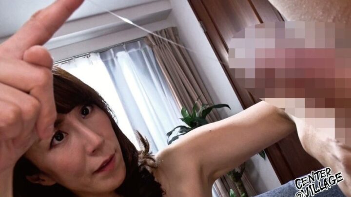 Screenshot 7 from XMOM-17 Sawamura Reiko: The Ultimate Control of a Tall MILF’s Tidal Orgasm – Heavenly Fella, Handjob, Footjob, Momoiro Toiki, Male Squirt