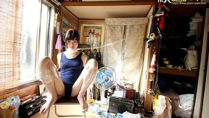 SY-178 君嶋まゆ: 処女の女子高生 18歳の純真な美少女が初めてのマスターベーションと胸の感覚を体験する のスクリーンショット 15